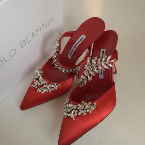 Manolo Blahnik Lurum 90 Embellished Satin Mules - Picture 10 of 13